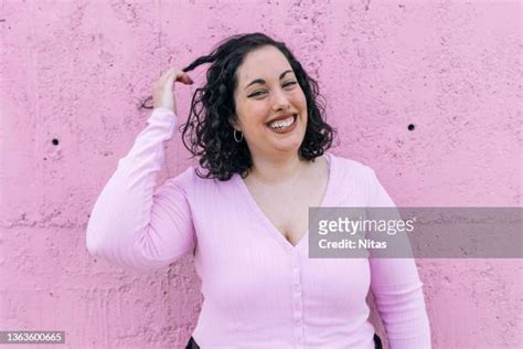 2,372 Curvy Latina Stock Photos & High